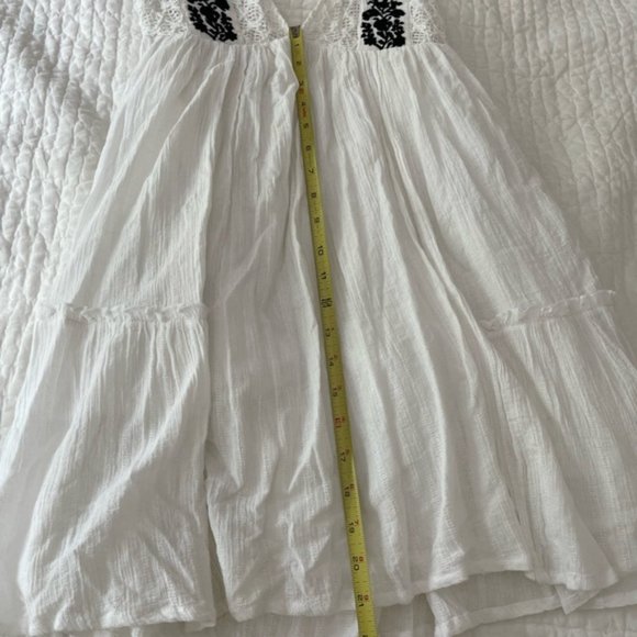 New L*SPACE White Embroidered Cotton Beach Coverup Dress - Picture 8 of 9